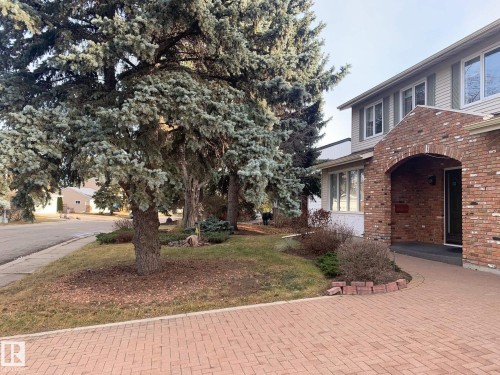 59 Quesnell Crescent, Edmonton, AB - Outdoor