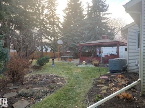 59 Quesnell Crescent, Edmonton, AB - Outdoor