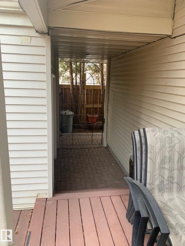 59 Quesnell Crescent, Edmonton, AB - Outdoor With Exterior