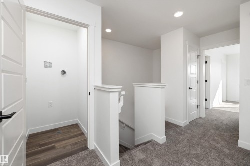 606 176 Avenue, Edmonton, AB - Indoor Photo Showing Other Room