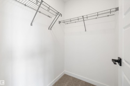 606 176 Avenue, Edmonton, AB - Indoor With Storage