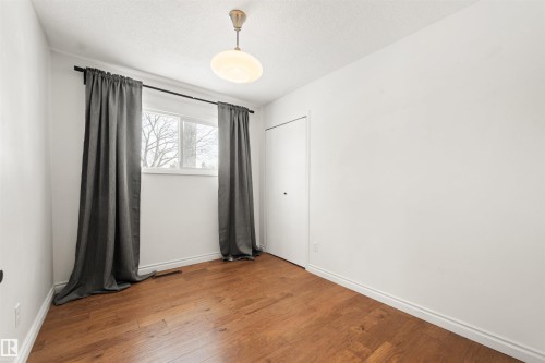 11052 151 Street, Edmonton, AB - Indoor Photo Showing Other Room