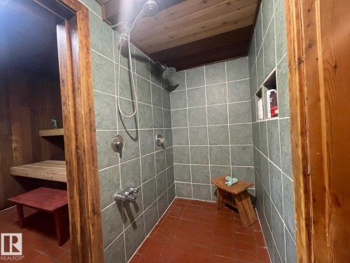 191 52343 Range Rd 211, Rural Strathcona County, AB - Indoor