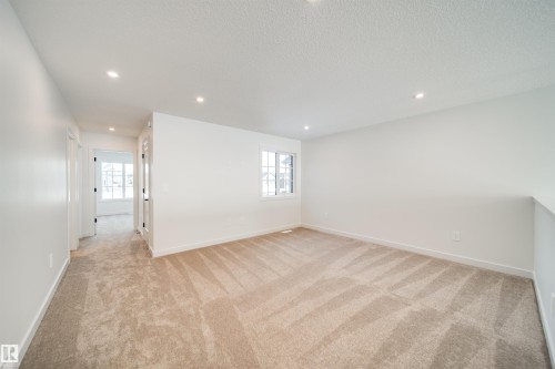 84 Chelles Wynd, St. Albert, AB - Indoor Photo Showing Other Room