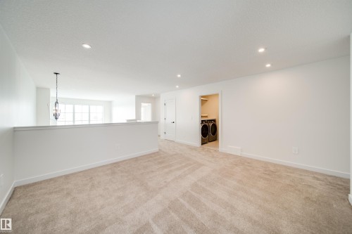 84 Chelles Wynd, St. Albert, AB - Indoor Photo Showing Other Room