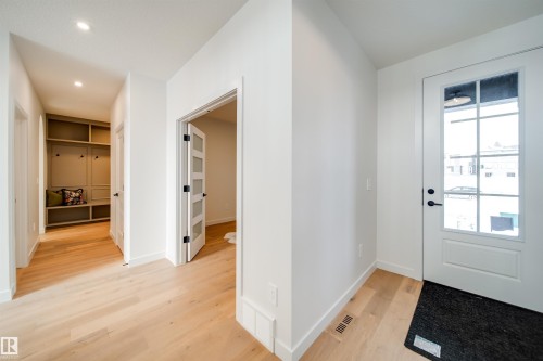 84 Chelles Wynd, St. Albert, AB - Indoor Photo Showing Other Room