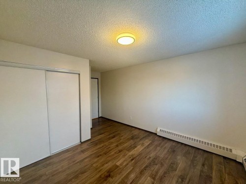213 11620 9A Avenue Nw, Edmonton, AB - Indoor Photo Showing Other Room