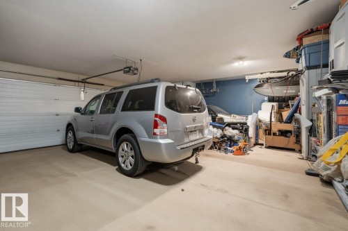 1324 70 Street, Edmonton, AB - Indoor Photo Showing Garage