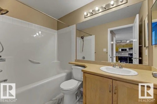 211 245 Edwards Dr Sw, Edmonton, AB - Indoor Photo Showing Bathroom