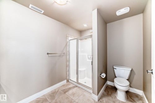 1401 6608 28 Avenue, Edmonton, AB - Indoor Photo Showing Bathroom