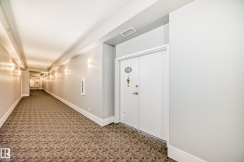 1401 6608 28 Avenue, Edmonton, AB - Indoor Photo Showing Other Room