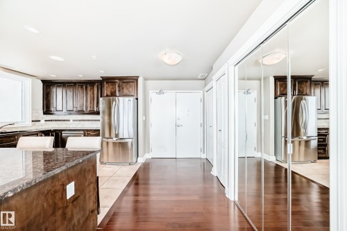1401 6608 28 Avenue, Edmonton, AB - Indoor Photo Showing Kitchen