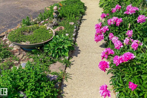 140 Windermere Drive, Edmonton, AB - Outdoor