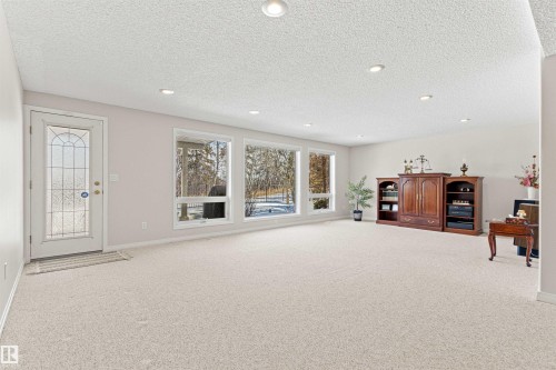 9 Butterworth Point(E), Edmonton, AB - Indoor