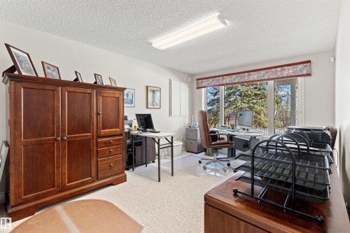 9 Butterworth Point(E), Edmonton, AB - Indoor