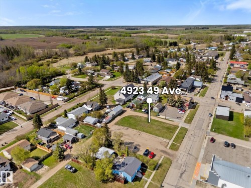 4923 49 Avenue, Onoway, AB 