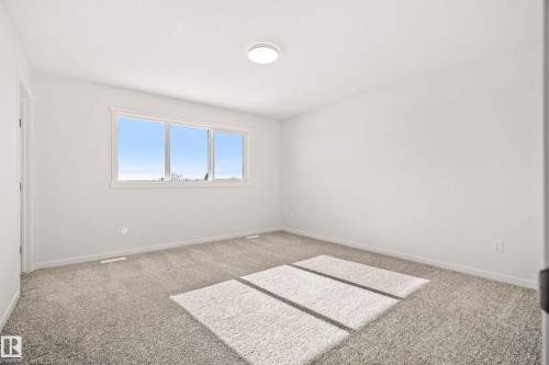 667 173 Avenue, Edmonton, AB - Indoor Photo Showing Other Room