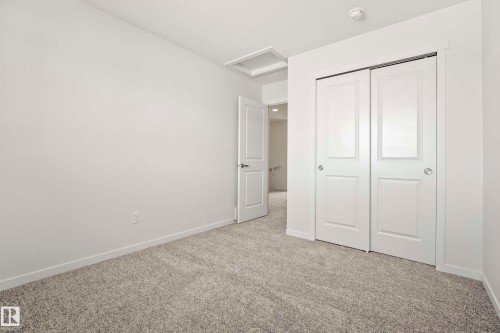 667 173 Avenue, Edmonton, AB - Indoor Photo Showing Other Room