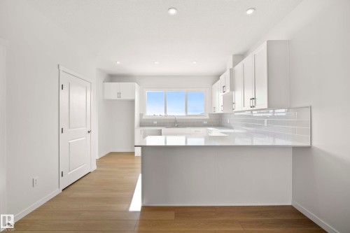 667 173 Avenue, Edmonton, AB - Indoor