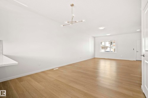 667 173 Avenue, Edmonton, AB - Indoor Photo Showing Other Room