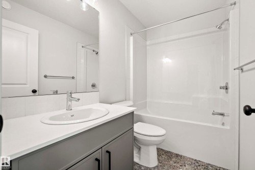 17666 69A Street, Edmonton, AB - Indoor Photo Showing Bathroom