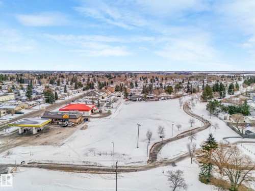 58 Huron Street S, Devon, AB - Outdoor With View