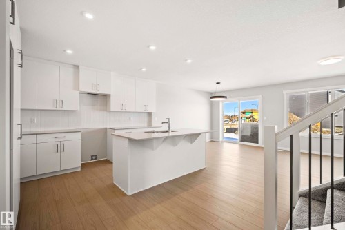 342 172 Avenue, Edmonton, AB - Indoor Photo Showing Kitchen With Upgraded Kitchen