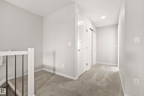 342 172 Avenue, Edmonton, AB - Indoor Photo Showing Other Room