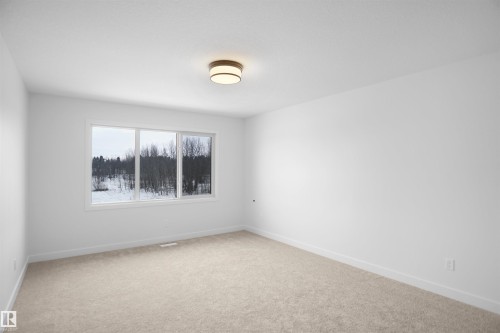 1323 11 Avenue, Edmonton, AB - Indoor Photo Showing Other Room