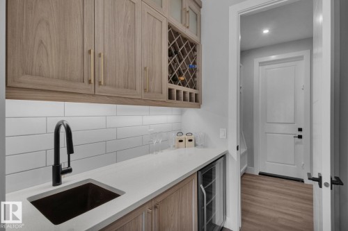 97 Mockingbird Crescent, Fort Saskatchewan, AB - Indoor Photo Showing Kitchen