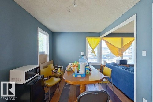 10722 106 Street, Edmonton, AB - Indoor