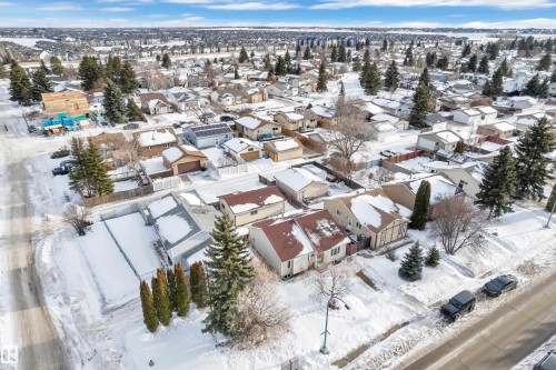 1755 37 Street, Edmonton, AB - Outdoor With View