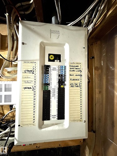 9015 91 Street, Edmonton, AB - Indoor Photo Showing Basement