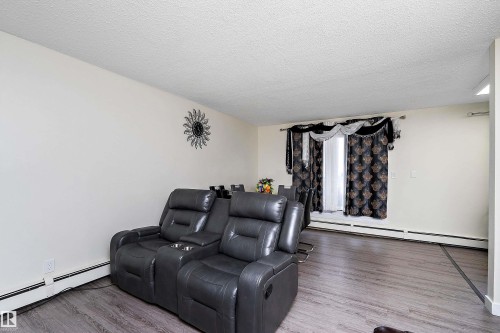 7 13460 Fort Rd, Edmonton, AB - Indoor