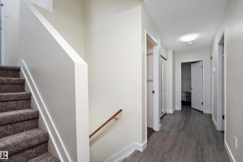 7 13460 Fort Rd, Edmonton, AB - Indoor Photo Showing Other Room