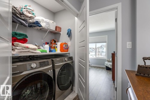 609 Black Stone Boulevard, Leduc, AB - Indoor Photo Showing Laundry Room
