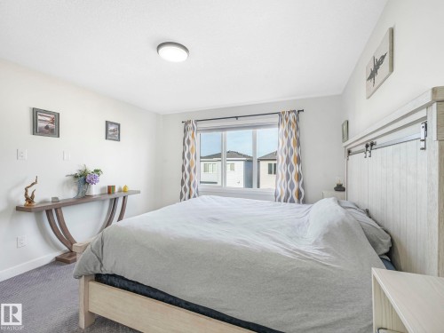 111 Bluff Cove, Leduc, AB - Indoor Photo Showing Bedroom