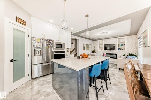 17920 59 Street, Edmonton, AB - Indoor Photo Showing Kitchen With Upgraded Kitchen