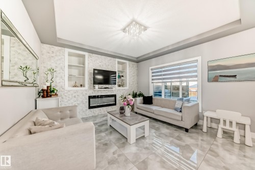 17920 59 Street, Edmonton, AB - Indoor Photo Showing Living Room With Fireplace
