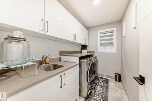 17920 59 Street, Edmonton, AB - Indoor Photo Showing Laundry Room