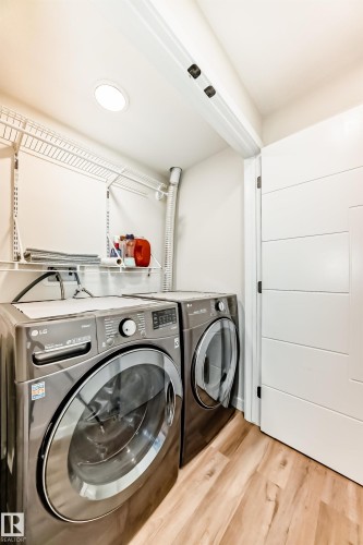 17920 59 Street, Edmonton, AB - Indoor Photo Showing Laundry Room