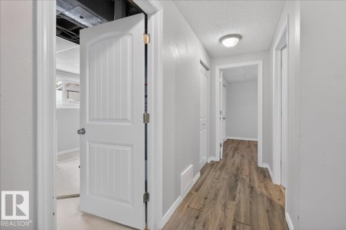 8 Erie Street S, Devon, AB - Indoor Photo Showing Other Room