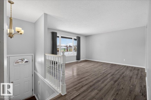 8 Erie Street S, Devon, AB - Indoor Photo Showing Other Room