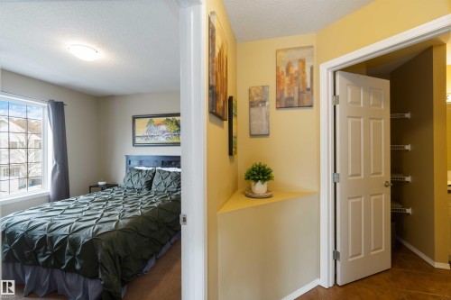 7 150 Edwards Drive, Edmonton, AB - Indoor Photo Showing Bedroom
