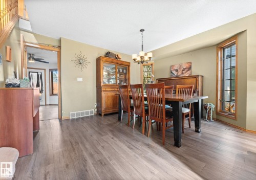 6018 156 Avenue, Edmonton, AB - Indoor Photo Showing Dining Room