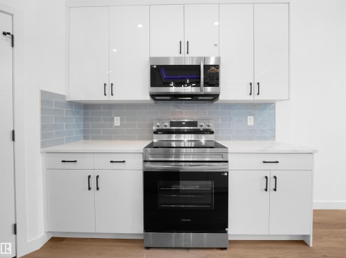 5015 46 Ave, Calmar, AB - Indoor Photo Showing Kitchen