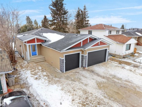 5015 46 Ave, Calmar, AB - Outdoor
