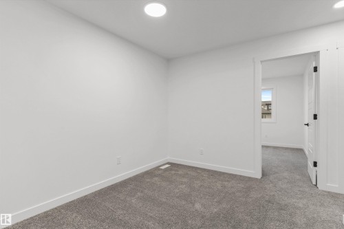 6222 175A Avenue, Edmonton, AB - Indoor Photo Showing Other Room