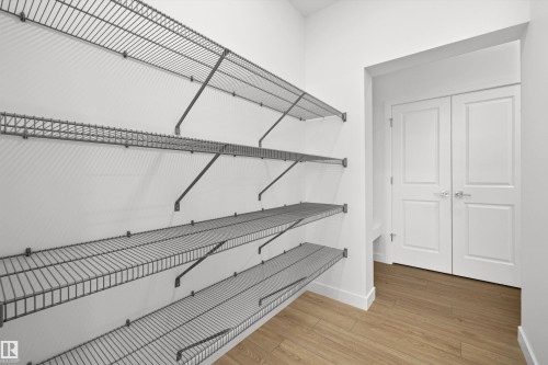 632 176 Avenue, Edmonton, AB - Indoor Photo Showing Other Room