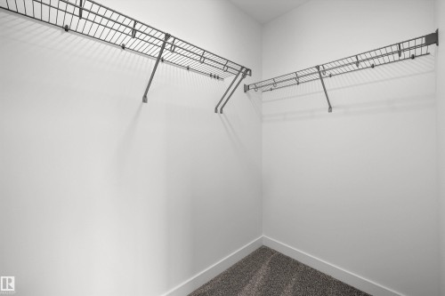 632 176 Avenue, Edmonton, AB - Indoor With Storage
